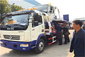 怀宁汽车道路救援拖车价格